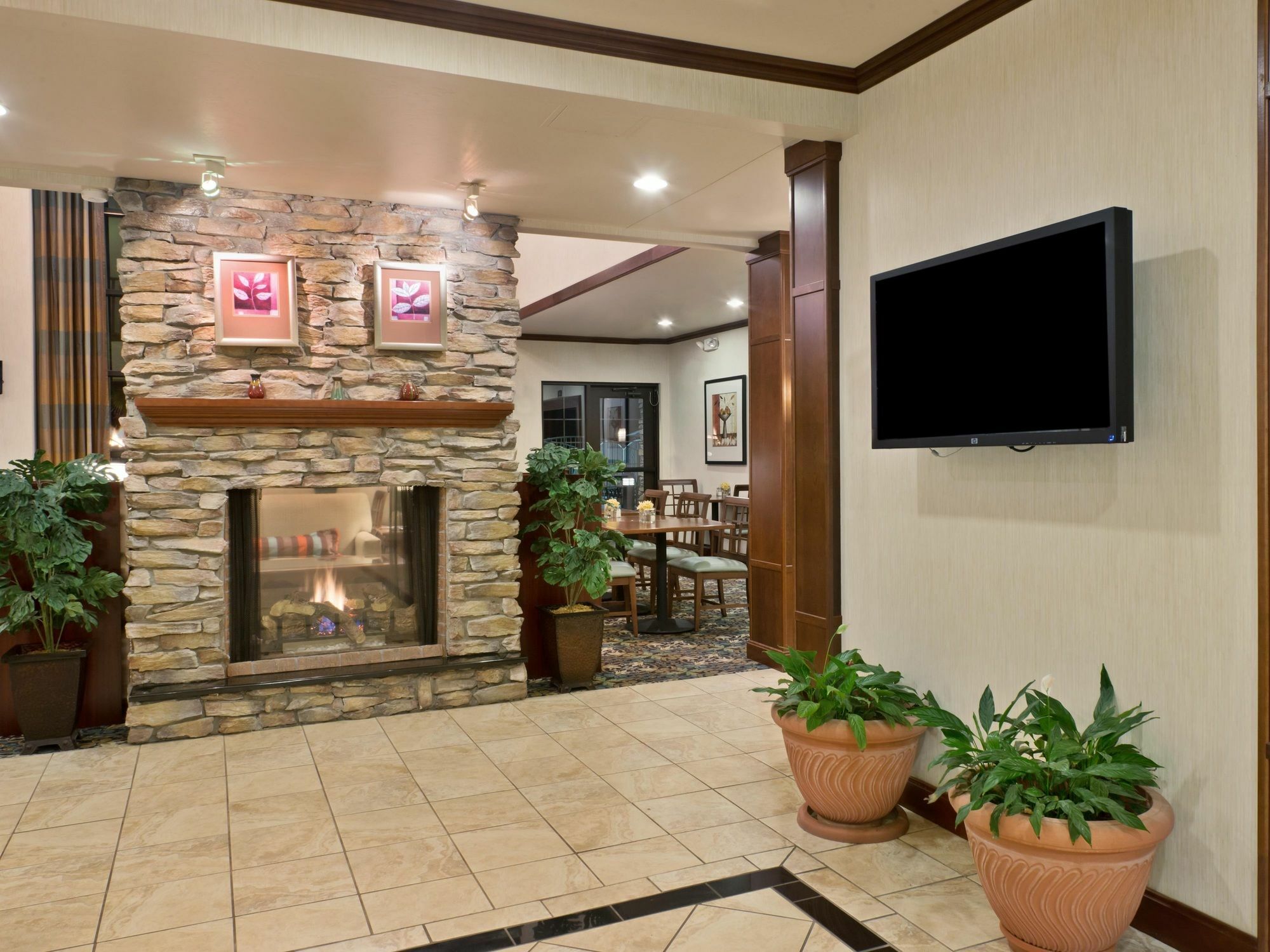 Staybridge Suites Tucson Airport By Ihg Exterior photo