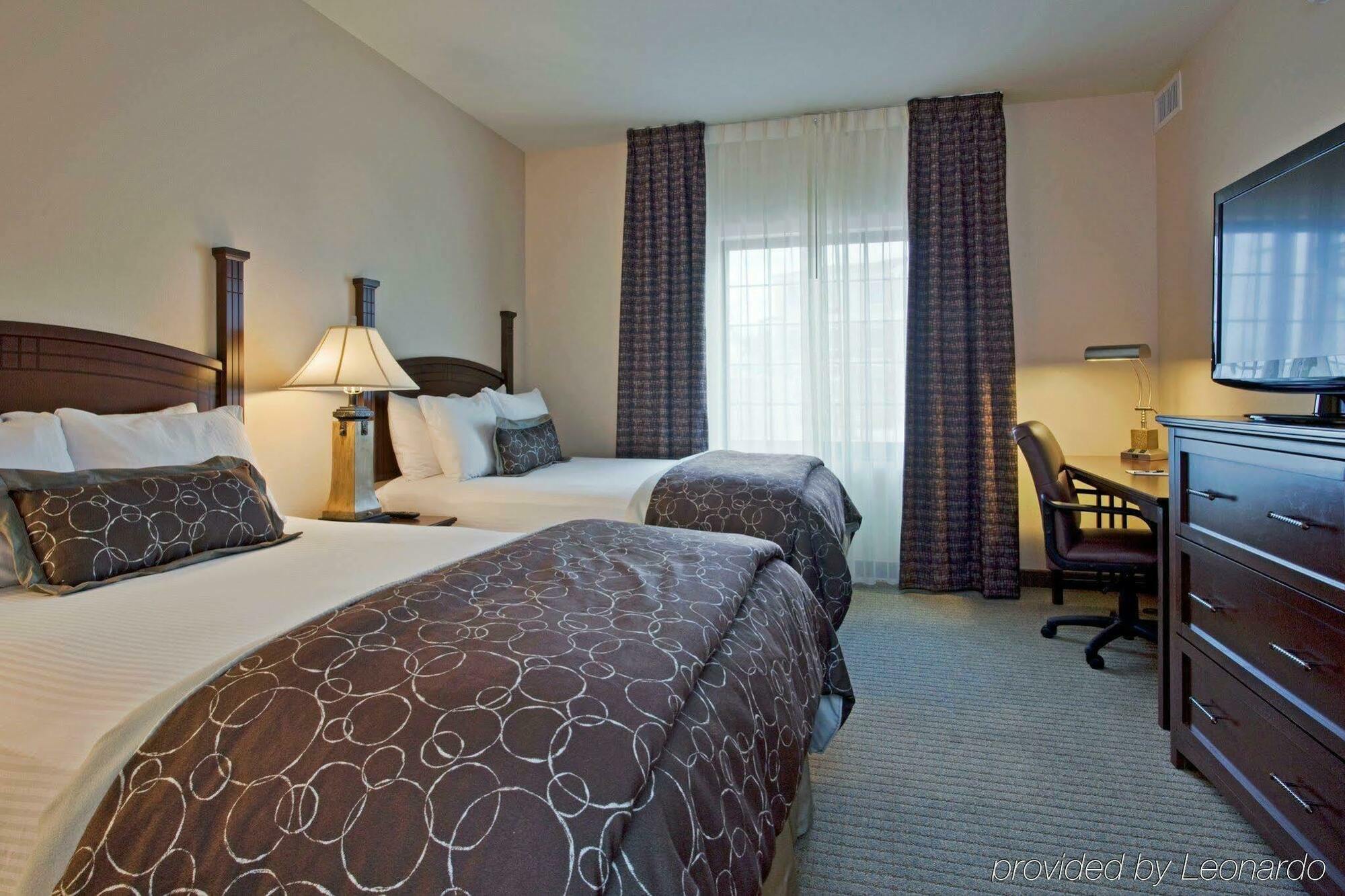 Staybridge Suites Tucson Airport By Ihg Room photo